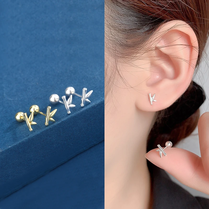 Korean Creative Personality Letter K Screw Earrings For Women Girls Versatile Trendy Daily Commuting Jewelry Accessories
Korean Creative Personality Letter K Screw Earrings For Women Girls Versatile Trendy Daily Commuting Jewelry Accessories