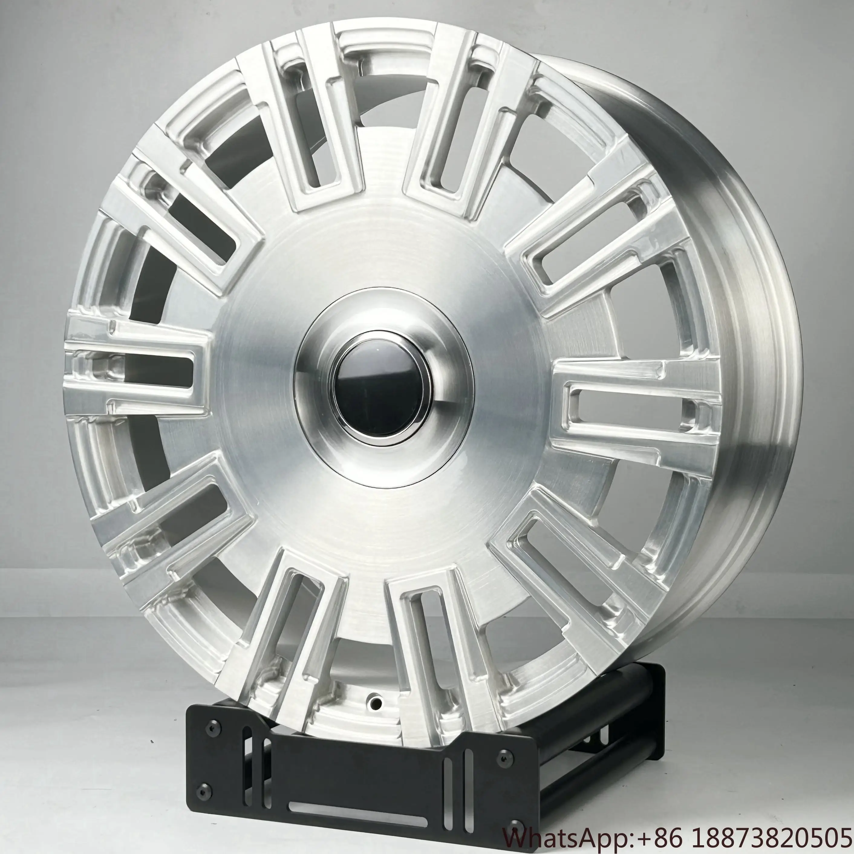 Forged 5x120 Wheels 19-24 Inch Wheels Custom Silver Machine Alloy Rims for Rolls Royce Phantom Cullinan Ghost Spectre Wraith
Forged 5x120 Wheels 19-24 Inch Wheels Custom Silver Machine Alloy Rims for Rolls Royce Phantom Cullinan Ghost Spectre Wraith