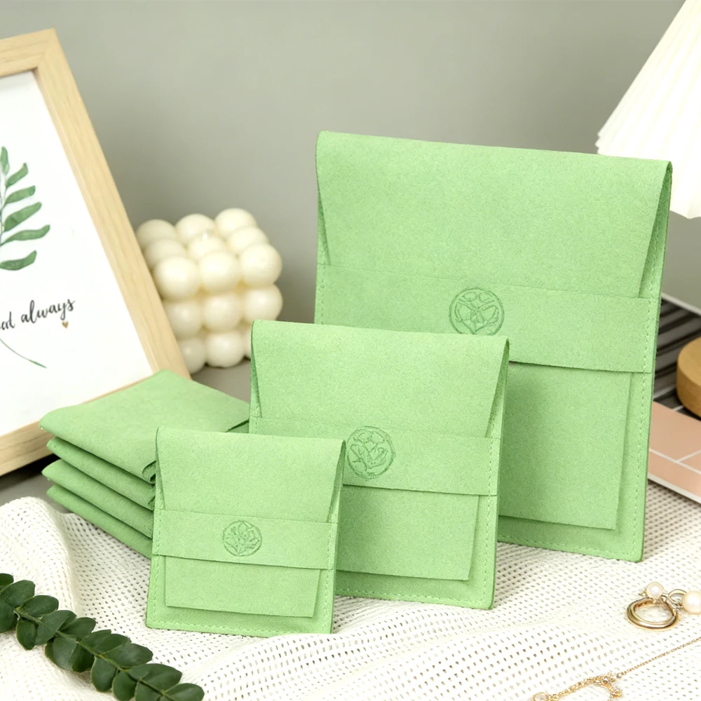 100Pcs Custom Olive Green Jewelry Microfiber Envelope Bag 8x8cm Earring Necklace Ring Stud Watch Storage Wedding Gift Packaging
100Pcs Custom Olive Green Jewelry Microfiber Envelope Bag 8x8cm Earring Necklace Ring Stud Watch Storage Wedding Gift Packaging