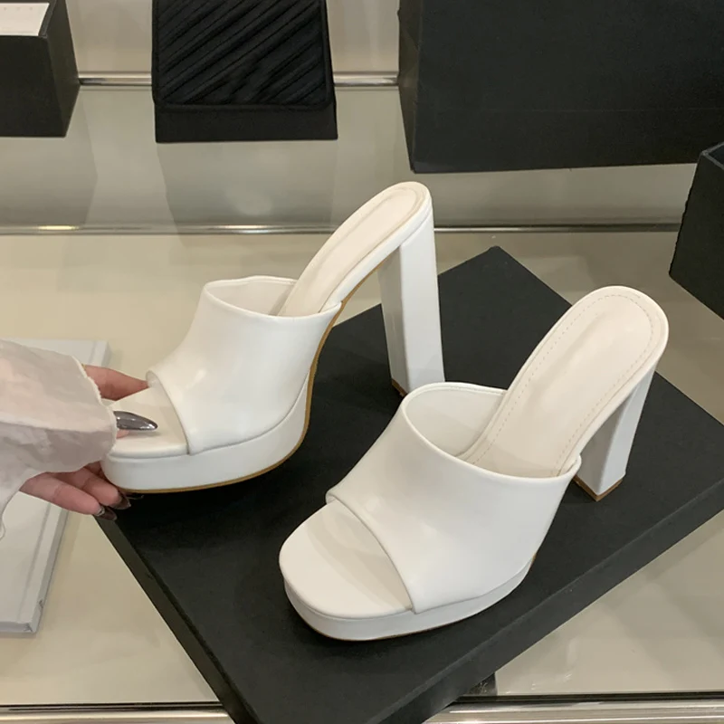 Liyke Summer Cozy PU Leather Women 12CM Slippers Thick Bottom Square Toe Platform High Heels Female Shoes Sandals Black White
Liyke Summer Cozy PU Leather Women 12CM Slippers Thick Bottom Square Toe Platform High Heels Female Shoes Sandals Black White