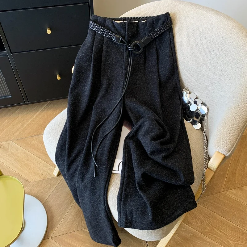 Dark gray thick casual pants women in winter lazy style high waisted slim loose fashion versatile casual wide leg pants
Dark gray thick casual pants women in winter lazy style high waisted slim loose fashion versatile casual wide leg pants