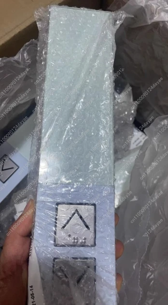 3300 3600 5200 5500 Elevator call box glass button display panel 59324318 59324320
3300 3600 5200 5500 Elevator call box glass button display panel 59324318 59324320