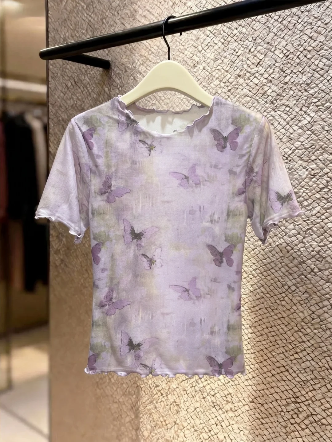 Fashionable Print Short Sleeve T-Shirt Slimming Design Beautiful Korean Style Commute Silk Women's Top Summer 2026
Fashionable Print Short Sleeve T-Shirt Slimming Design Beautiful Korean Style Commute Silk Women's Top Summer 2026