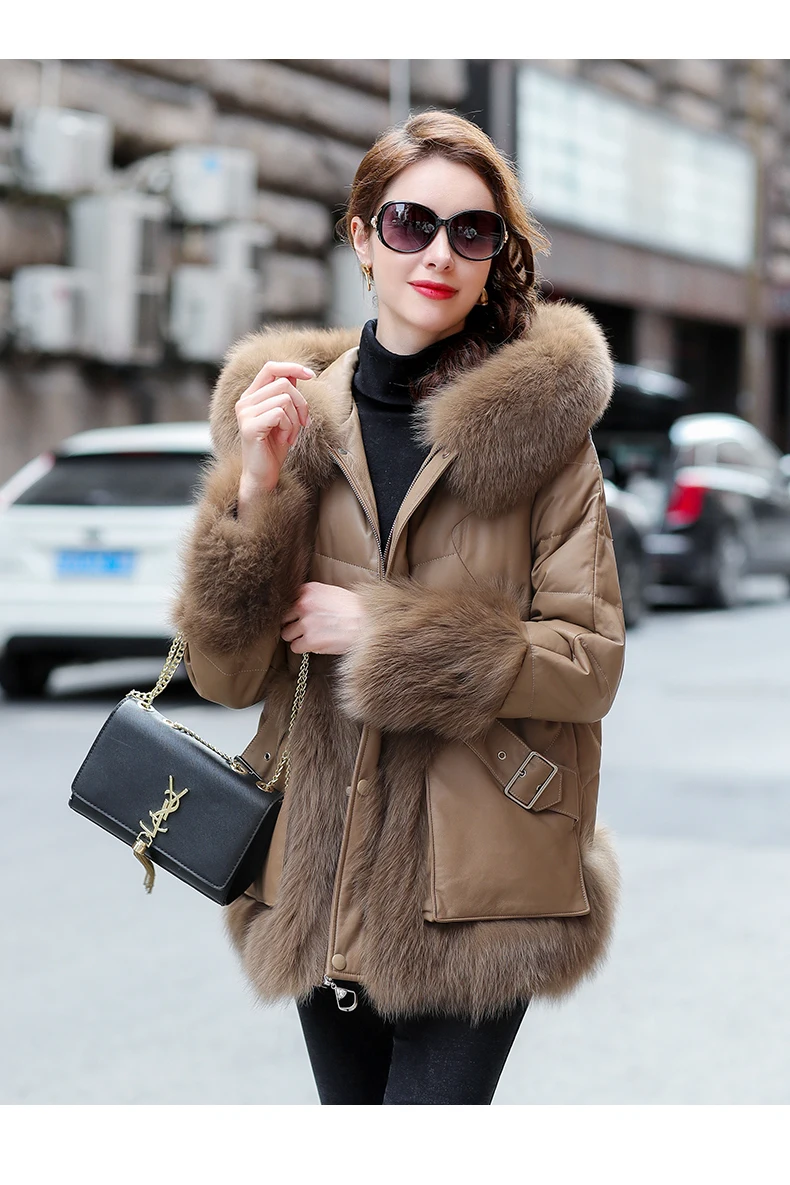 Real Leather Jacket Women Fox Fur Collar Winter White Duck Down Coat Female Brown Sheepskin Leather Coats Luxury Clothes 2023
Real Leather Jacket Women Fox Fur Collar Winter White Duck Down Coat Female Brown Sheepskin Leather Coats Luxury Clothes 2023