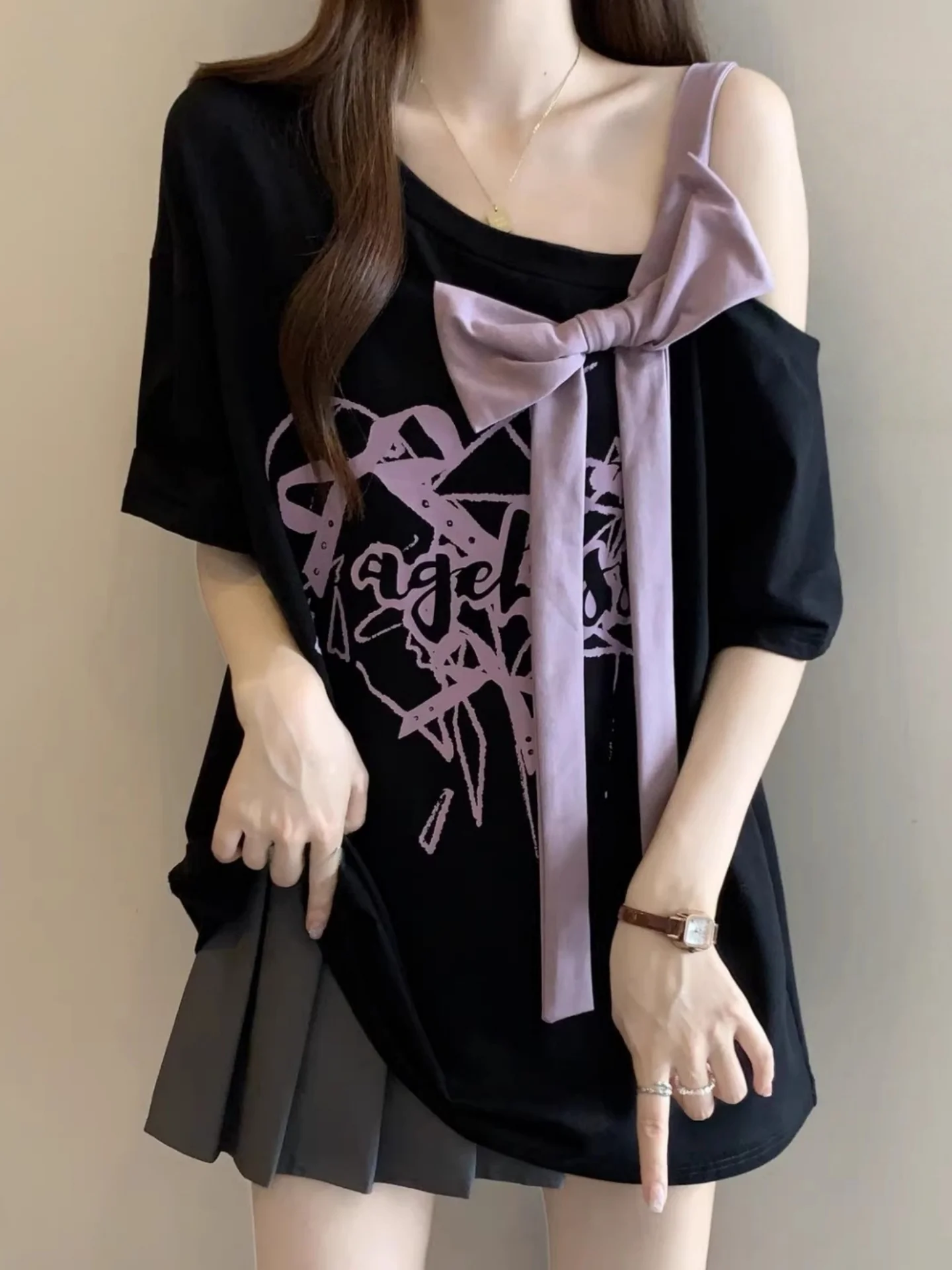 Summer New Style Women's T-shirt Strapless Knot Short Sleeve Asymmetrical Korean Loose Fit Knot Top
Summer New Style Women's T-shirt Strapless Knot Short Sleeve Asymmetrical Korean Loose Fit Knot Top