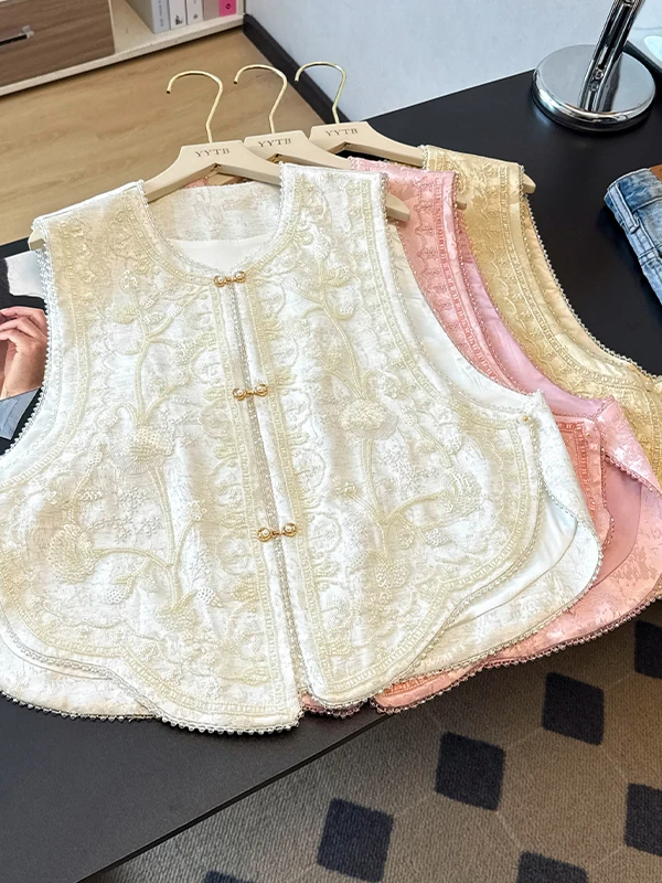 New Chinese Style Women's Vest Summer Luxury Embroidered Satin Floral round Neck Jacket Top Commute Style Single Button Faste...
New Chinese Style Women's Vest Summer Luxury Embroidered Satin Floral round Neck Jacket Top Commute Style Single Button Faste...