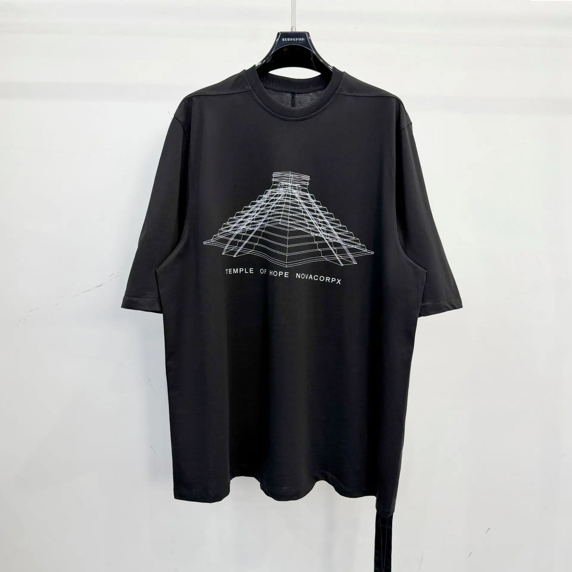 High Street Dark Style Pyramid Print Pure Cotton Loose Short Sleeve T-shirt Men Women Casual Fashion T-shirts
High Street Dark Style Pyramid Print Pure Cotton Loose Short Sleeve T-shirt Men Women Casual Fashion T-shirts