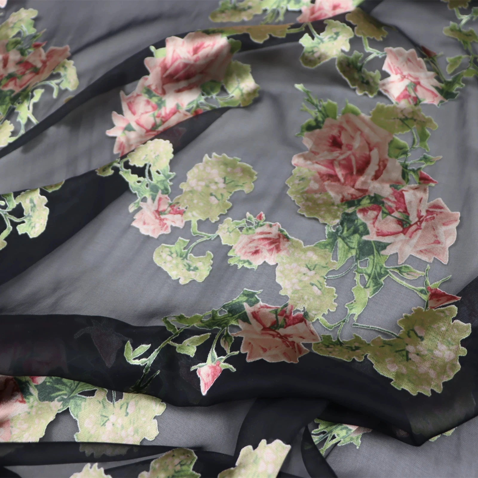 Elegant Graceful Clear Grain Charming Sexy Silk Burn Out Fabric Opal Black Pink Flowers for Lady Dress Scarf
Elegant Graceful Clear Grain Charming Sexy Silk Burn Out Fabric Opal Black Pink Flowers for Lady Dress Scarf