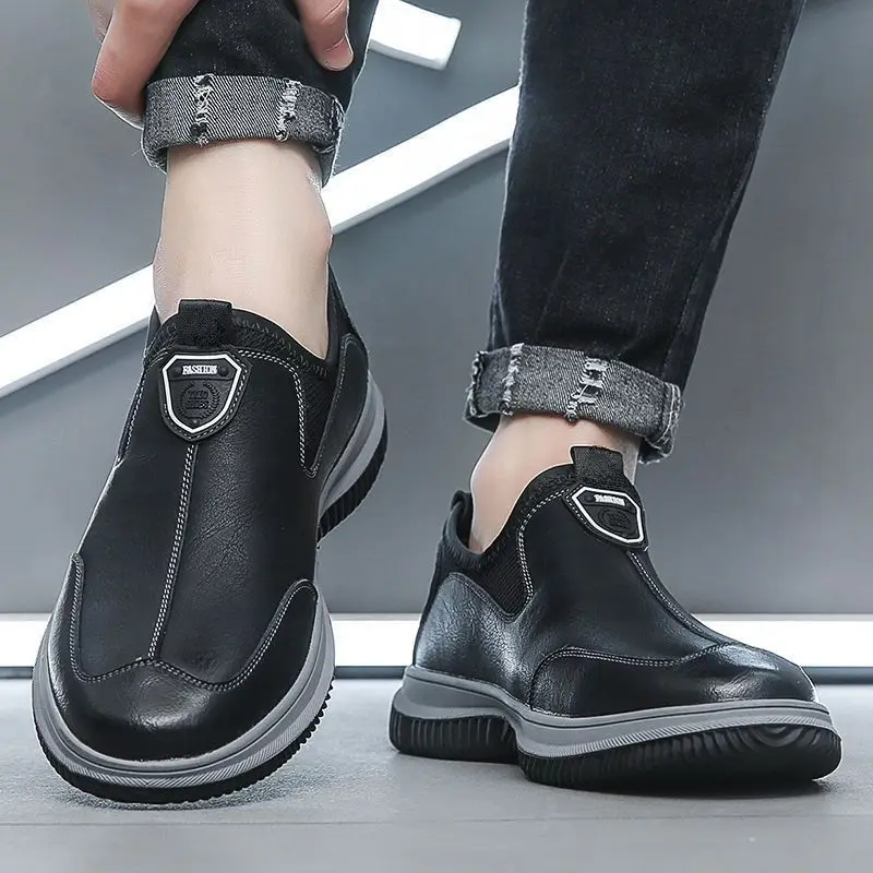 Men's Leather Spring New Casual Kitchen Non-Slip Oil Resistant Work Shoes
Men's Leather Spring New Casual Kitchen Non-Slip Oil Resistant Work Shoes