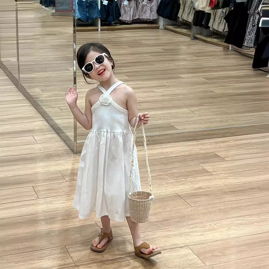 Girls Dress 2025 Summer Dress Sweet Vacation Style Flower Sleeveless Princess Dress Kids Clothes
Girls Dress 2025 Summer Dress Sweet Vacation Style Flower Sleeveless Princess Dress Kids Clothes