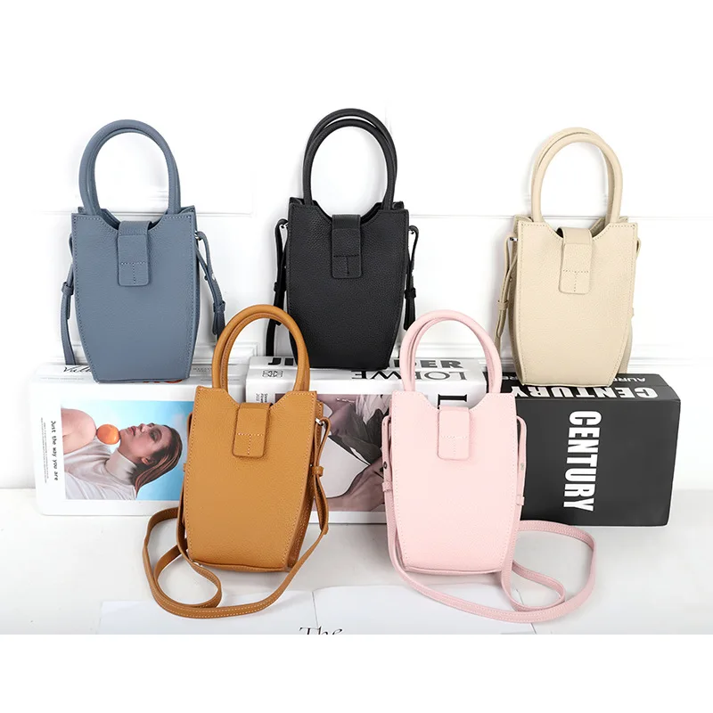 New fashion girl handbag leather mobile phone bag messenger bags summer Women's soft leather bags
New fashion girl handbag leather mobile phone bag messenger bags summer Women's soft leather bags