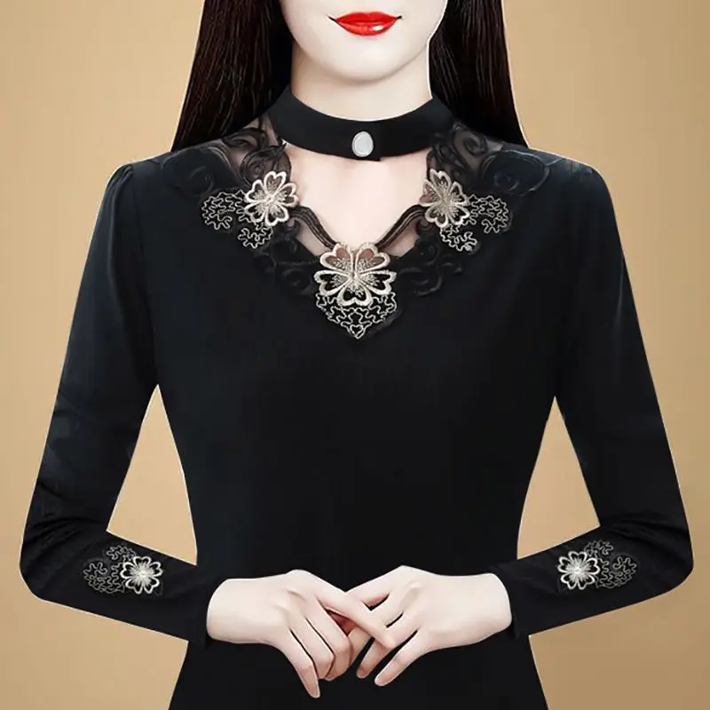 Fashionable Lace Base for Women Autumn Winter New Stand Collar Plus Velvet Thickened Long-sleeved T-shirt Slim Body
Fashionable Lace Base for Women Autumn Winter New Stand Collar Plus Velvet Thickened Long-sleeved T-shirt Slim Body