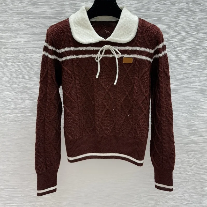 Высококачественный женский свитер с ромбовидным узором на шнуровке и металлической нашивкой, популярный классический пуловер 251004217 
Высококачественный женский свитер с ромбовидным узором на шнуровке и металлической нашивкой, популярный классический пуловер 251004217