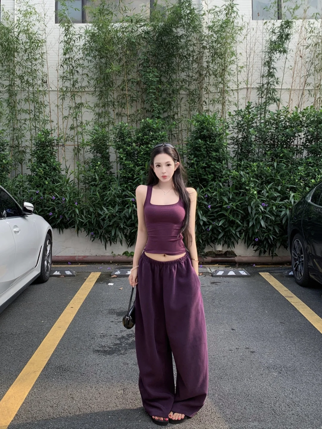 High Elasticity Slim Fit Sports Set Women's Summer High Waist Sweatpants Wide Leg Pants Two Piece Set Casual Sportswear
High Elasticity Slim Fit Sports Set Women's Summer High Waist Sweatpants Wide Leg Pants Two Piece Set Casual Sportswear