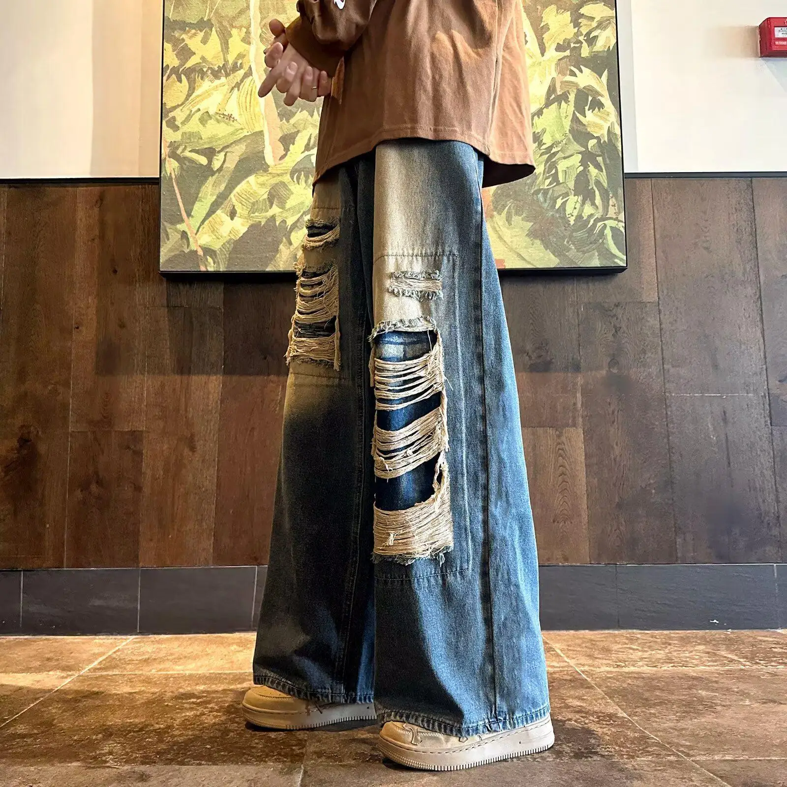 Cool Men's High Street Design Denim Jeans Low Waist Wide Leg Pants Torn Patchwork American Retro Street Style Casual Jeans
Cool Men's High Street Design Denim Jeans Low Waist Wide Leg Pants Torn Patchwork American Retro Street Style Casual Jeans