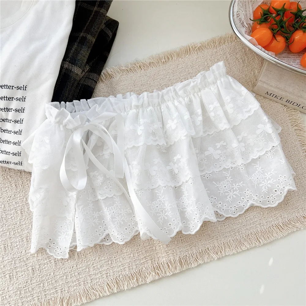 Fashion Balletcore White Lace Fart Curtain Ballet Style Korean Style Mini Lace Skirts High Waist Stacked Butt Curtain Girl
Fashion Balletcore White Lace Fart Curtain Ballet Style Korean Style Mini Lace Skirts High Waist Stacked Butt Curtain Girl