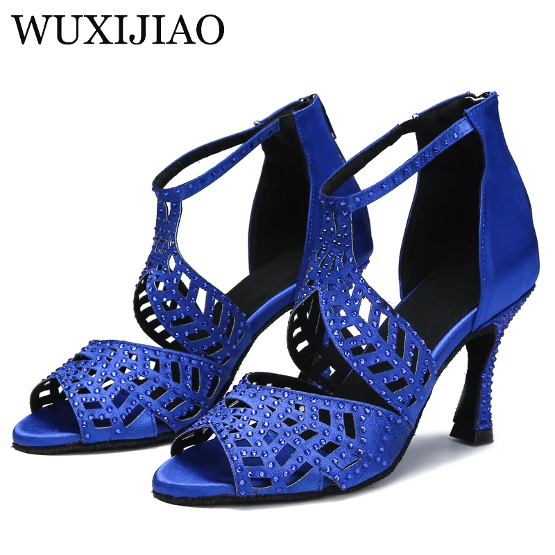 WUXIJIAO New Latin dance shoes Tango ballroom dance shoes women's high heels soft sole women's wedding shoes sandals
WUXIJIAO New Latin dance shoes Tango ballroom dance shoes women's high heels soft sole women's wedding shoes sandals