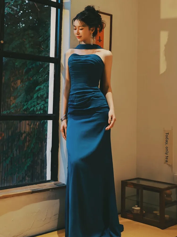 Blue Evening Gown Luxury Minimalist High-End New 2026 Advanced Sense Hanging Neck Art Exam Hostess Adult Ceremony Engagement
Blue Evening Gown Luxury Minimalist High-End New 2026 Advanced Sense Hanging Neck Art Exam Hostess Adult Ceremony Engagement