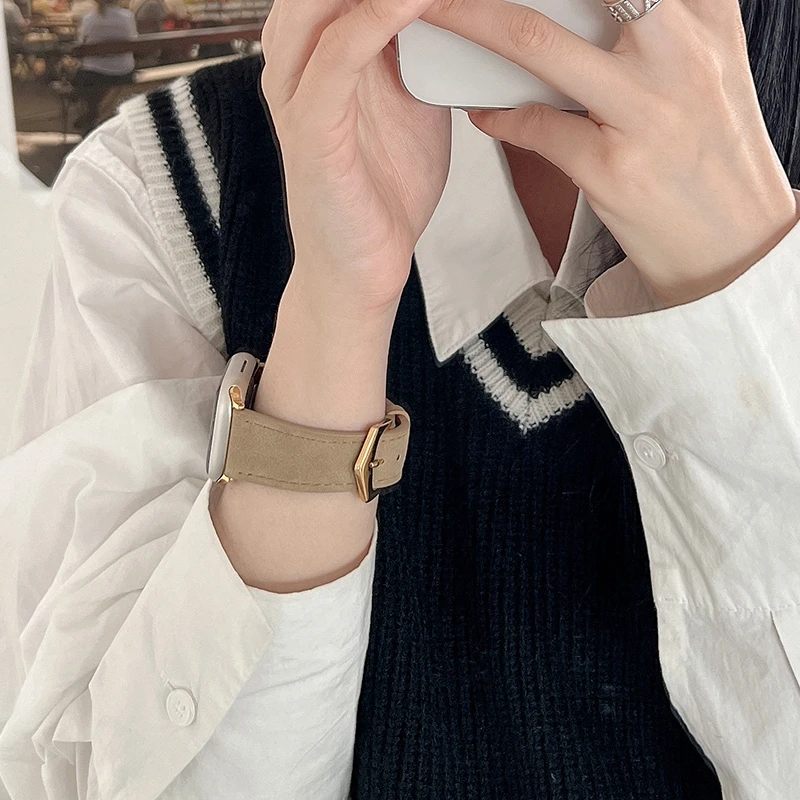 Warm Winter Suede Leather Strap For Apple Watch 41mm 40mm 38mm 44 45 42 49mm For iwatch 8 7 6 Ultra SE 5 4 3 2 Women Soft Band
Warm Winter Suede Leather Strap For Apple Watch 41mm 40mm 38mm 44 45 42 49mm For iwatch 8 7 6 Ultra SE 5 4 3 2 Women Soft Band