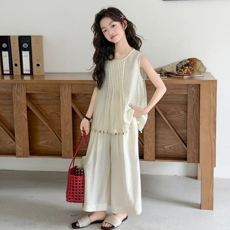 Children Clothes Girls Summer 2026 Bohemian Style Sleeveless Top and Wide Leg Pants Loose Comfortable Breathable
Children Clothes Girls Summer 2026 Bohemian Style Sleeveless Top and Wide Leg Pants Loose Comfortable Breathable