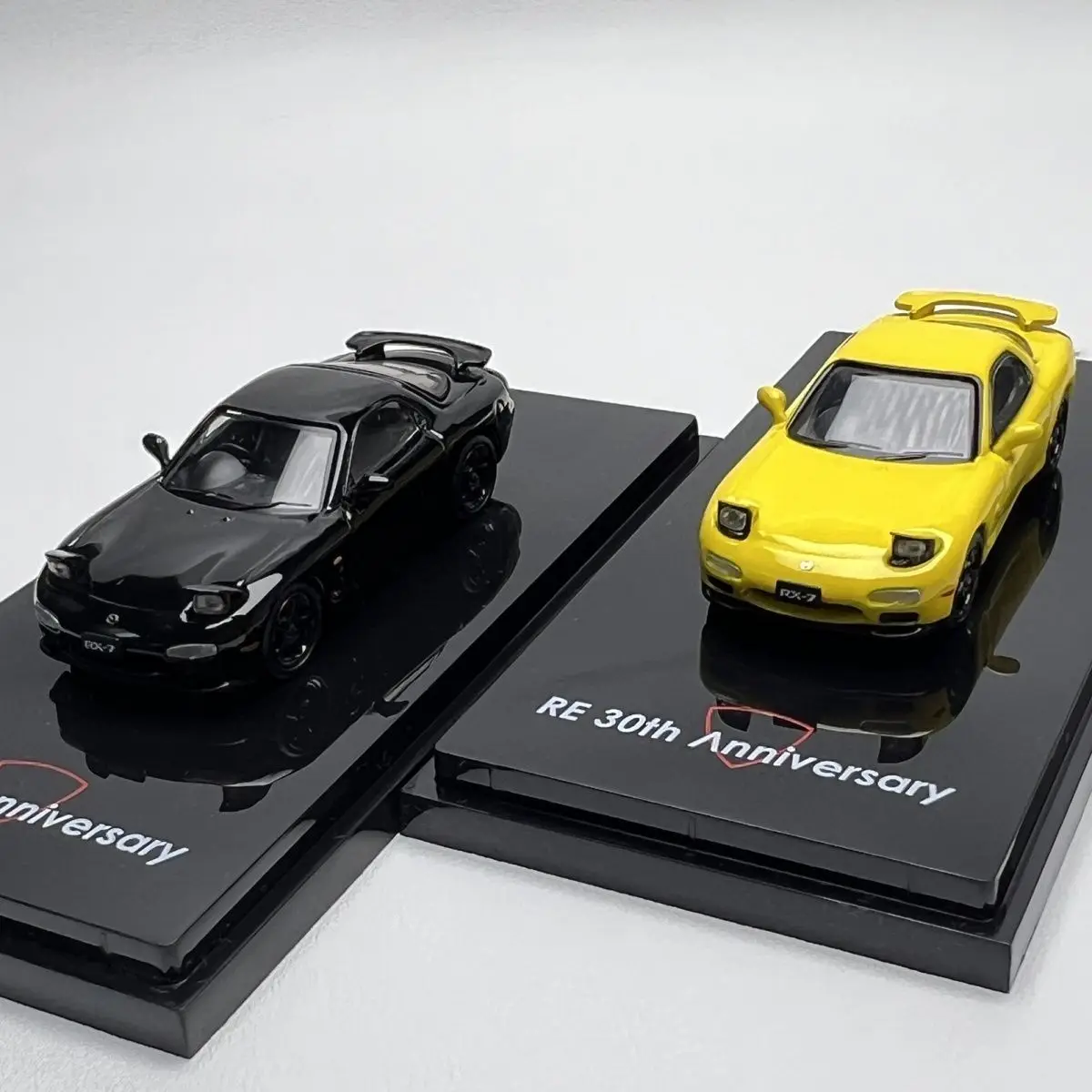 Hobby japan 1:64 RX-7 RX7 FD3S Тип RS-R Легкосплавный автомобиль Литье под давлением и игрушечные транспортные средства Модель автомобиля Миниатюрная масштабная модель автомобиля Игрушки для детей
Hobby japan 1:64 RX-7 RX7 FD3S Тип RS-R Легкосплавный автомобиль Литье под давлением и игрушечные транспортные средства Модель автомобиля Миниатюрная масштабная модель автомобиля Игрушки для детей