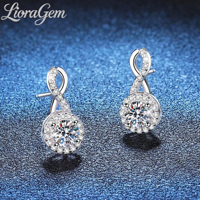 LioraGem Women's 8-shaped Round Hoop Earrings with Full Diamond Setting, Geometric Moissanite Stud Earrings Platinum PT950 Stamp
LioraGem Women's 8-shaped Round Hoop Earrings with Full Diamond Setting, Geometric Moissanite Stud Earrings Platinum PT950 Stamp