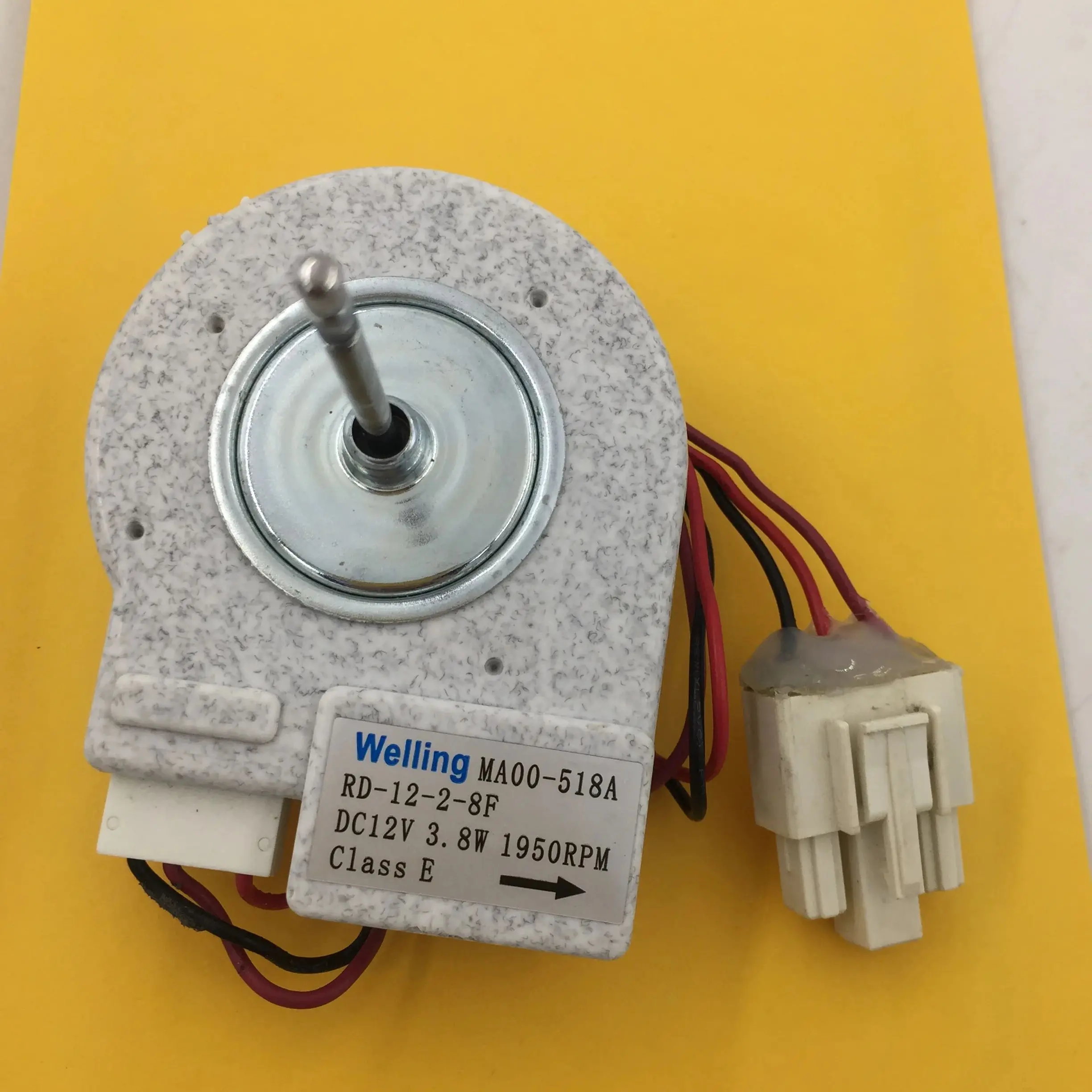 new for refrigerator Fan motor for refrigerator freezer MA00-518A DC 12V 3.8W
new for refrigerator Fan motor for refrigerator freezer MA00-518A DC 12V 3.8W