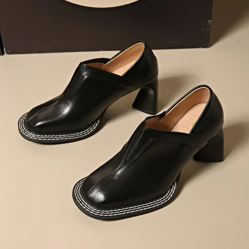 French Vintage Brown Block Heel Single Shoes Women's 2025 New Square Toe Deep Mouth High Heel Small Leather Shoes
French Vintage Brown Block Heel Single Shoes Women's 2025 New Square Toe Deep Mouth High Heel Small Leather Shoes