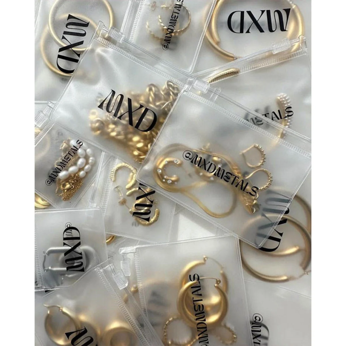 100pcs Customizable High Quality Pvc Self Sealing Plastic Zip Lock Bags Jewelry Accessories Packaging Own Logo for Small Busines
100pcs Customizable High Quality Pvc Self Sealing Plastic Zip Lock Bags Jewelry Accessories Packaging Own Logo for Small Busines