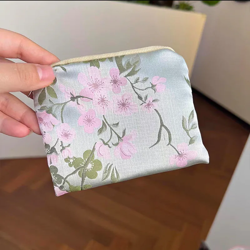 Ins Mini Printed Makeup Bag Zipper Cloth Storage Pouch Women Coin Purse Sanitary Napkin Bag
Ins Mini Printed Makeup Bag Zipper Cloth Storage Pouch Women Coin Purse Sanitary Napkin Bag