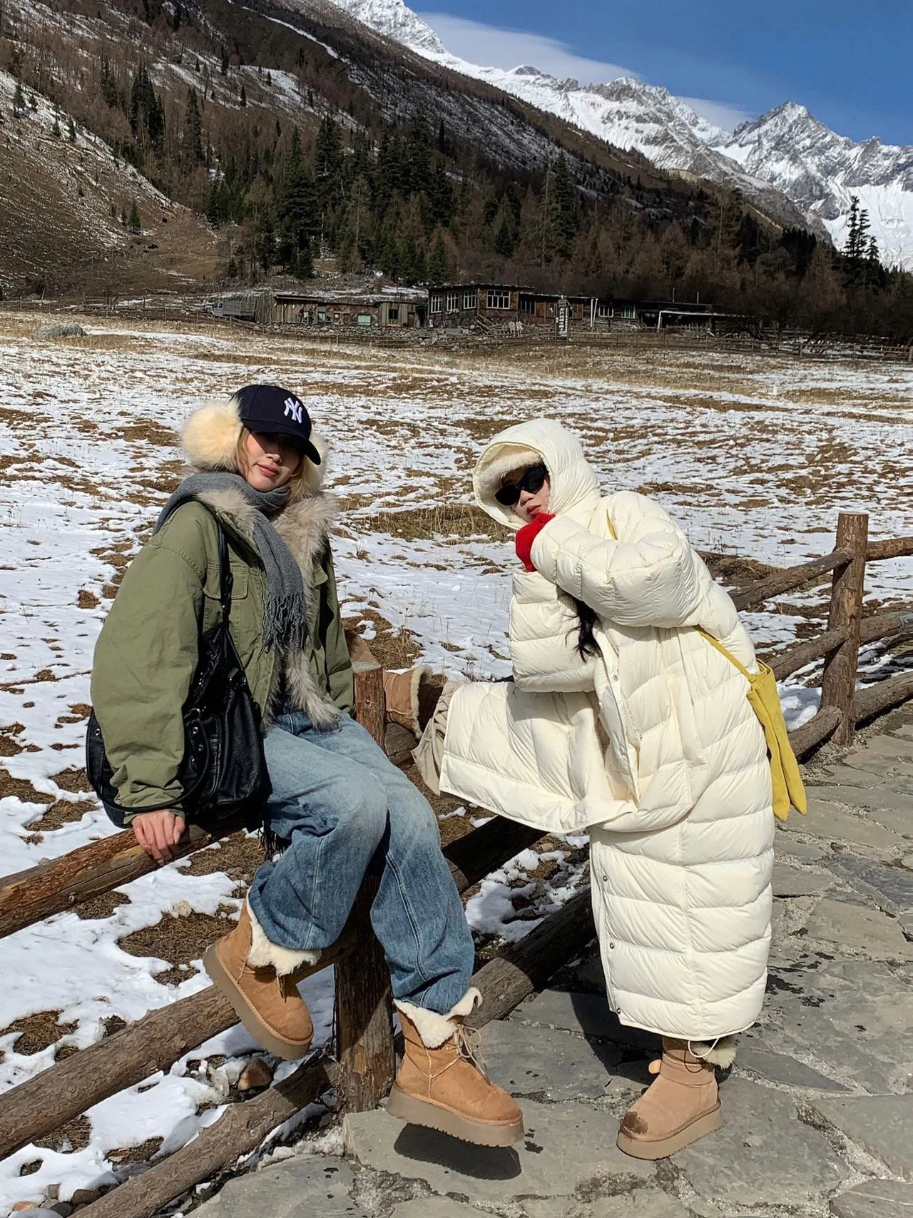 Женское длинное пуховое пальто Studio90 белое с капюшоном, теплое, объемное, зимняя верхняя одежда в корейском стиле, свободный крой
Женское длинное пуховое пальто Studio90 белое с капюшоном, теплое, объемное, зимняя верхняя одежда в корейском стиле, свободный крой