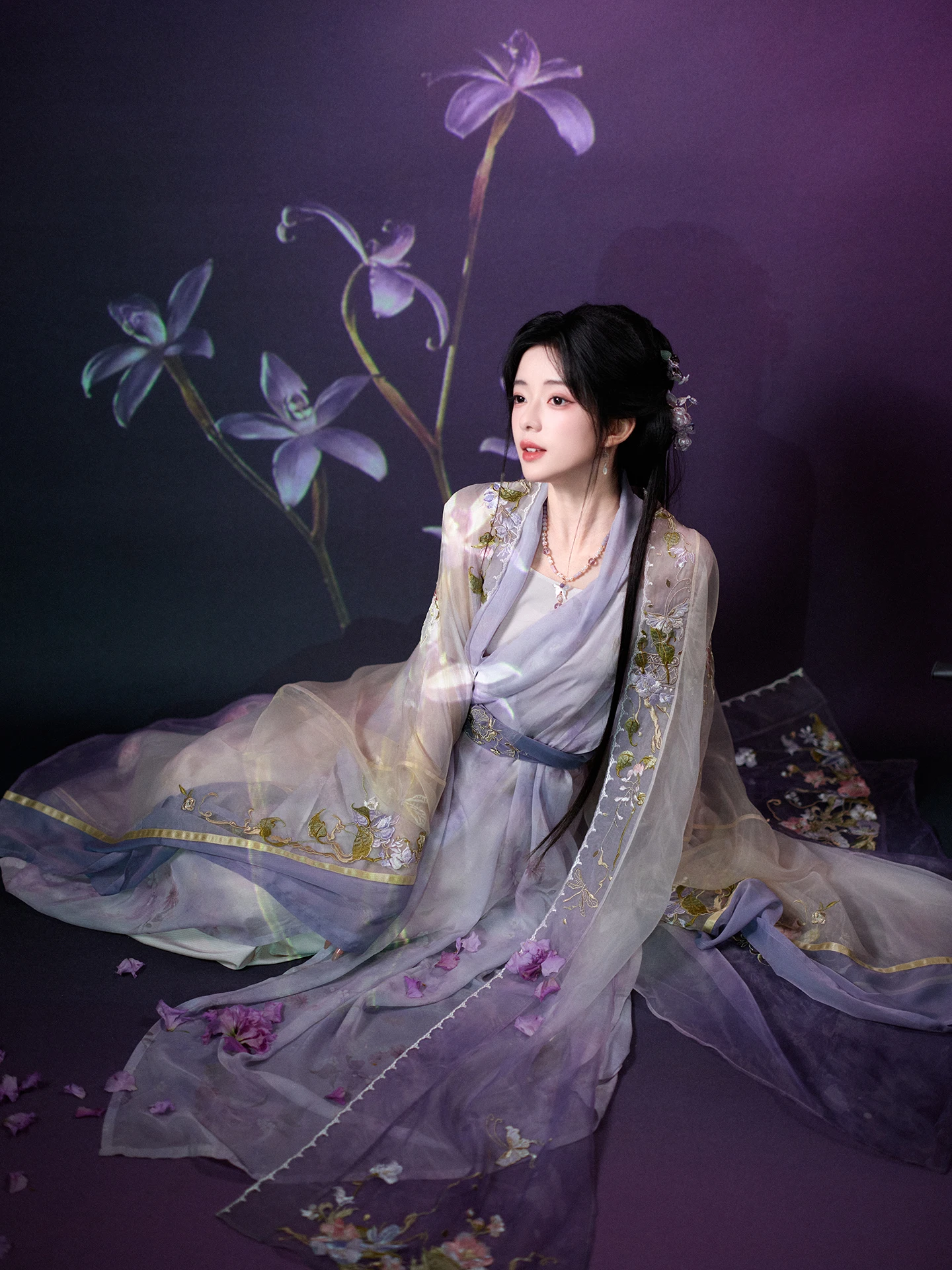 Thirteen Surplus Small Lotus Seed Heavy Embroidery Gradient Bleeding Long Shirt Hanfu Women's Style Collar Gown
Thirteen Surplus Small Lotus Seed Heavy Embroidery Gradient Bleeding Long Shirt Hanfu Women's Style Collar Gown