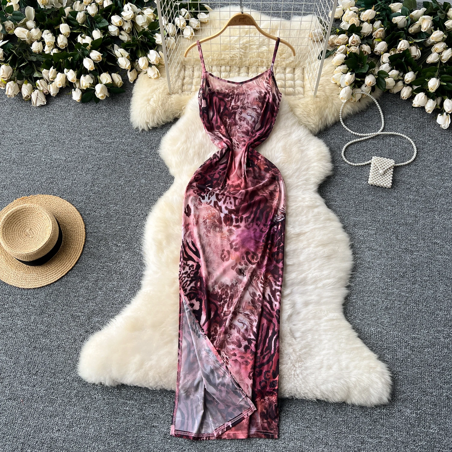 Elegant niche leopard print slip Dress Chic Elegant Vestidos summer party Women Fashion Retro split dresses
Elegant niche leopard print slip Dress Chic Elegant Vestidos summer party Women Fashion Retro split dresses