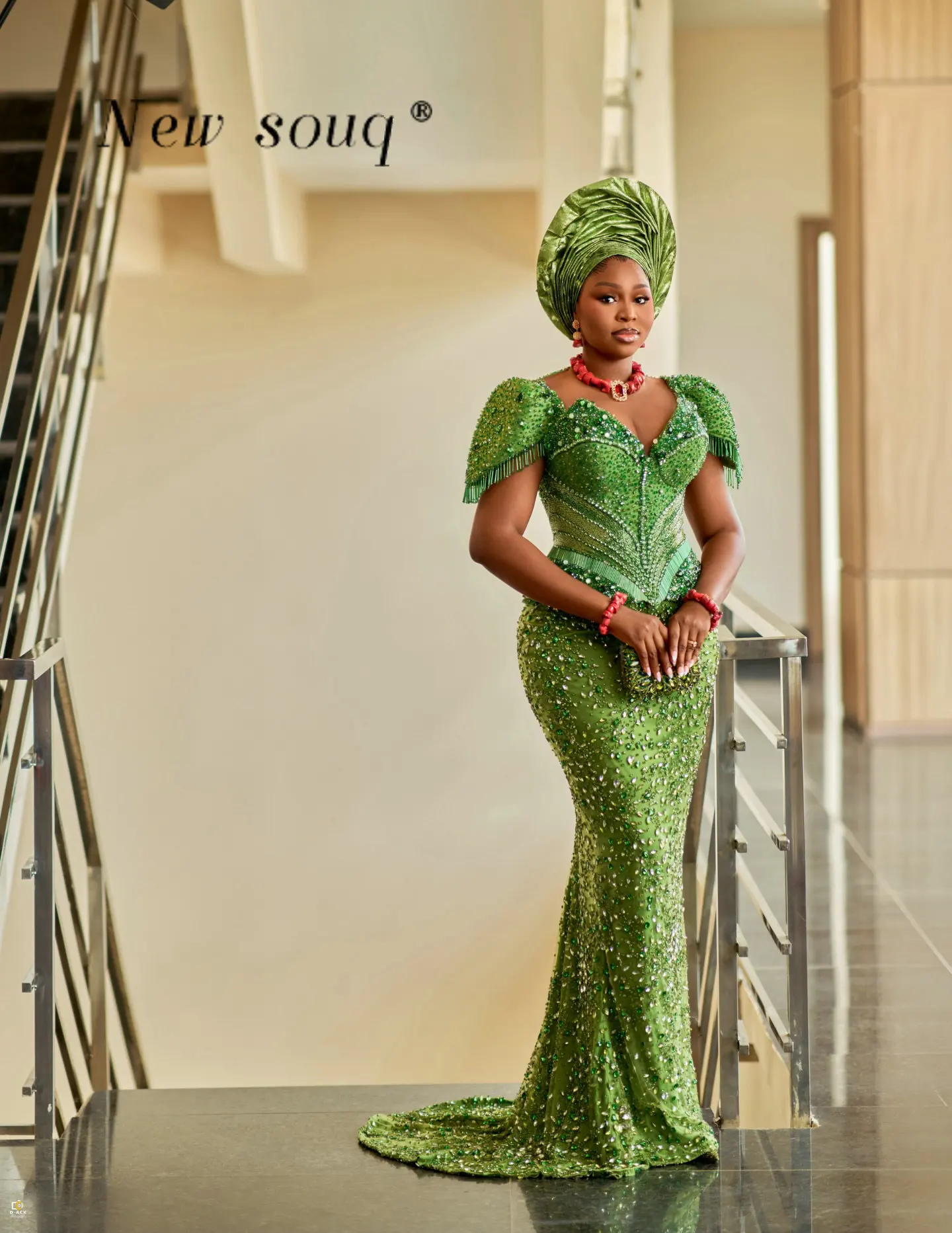 Aso Ebi Green Cap Sleeve Nigeria Women Wedding Prom Dresses Customized Crystals Beaded Long Mermaid Gala Party Gowns Plus Size
Aso Ebi Green Cap Sleeve Nigeria Women Wedding Prom Dresses Customized Crystals Beaded Long Mermaid Gala Party Gowns Plus Size