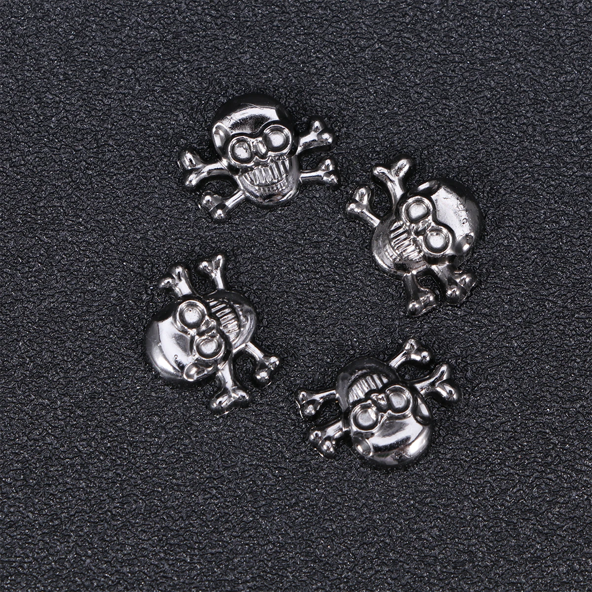 10pcs Ghost Head Nail Punk Skull Studs Rivets for Clothing Bags Shoes Jewellery Craft Kit Accessories Halloween
10pcs Ghost Head Nail Punk Skull Studs Rivets for Clothing Bags Shoes Jewellery Craft Kit Accessories Halloween