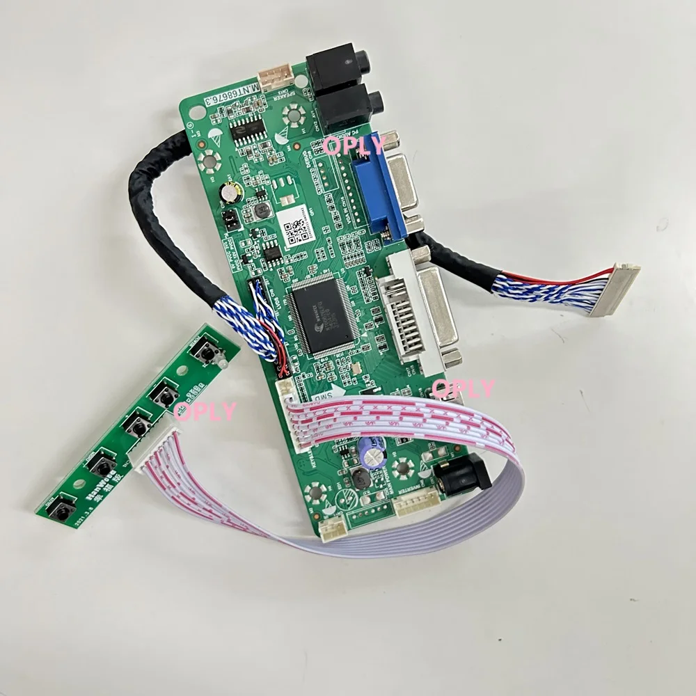 M.NT68676 HDMI-compatible VGA DVI Controller board for CLAA102NA0DCW CLAA102NA2CCN 1024X600 LED panel 10.2" Screen DIY
M.NT68676 HDMI-compatible VGA DVI Controller board for CLAA102NA0DCW CLAA102NA2CCN 1024X600 LED panel 10.2" Screen DIY