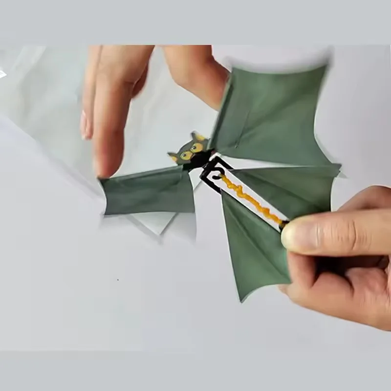 Fun Prank Toy Flying Bat 6/12PCS Hand Transform Magic Butterfly Funny Surprise Physics Science Edu Party Favors Gifts for Adults
Fun Prank Toy Flying Bat 6/12PCS Hand Transform Magic Butterfly Funny Surprise Physics Science Edu Party Favors Gifts for Adults