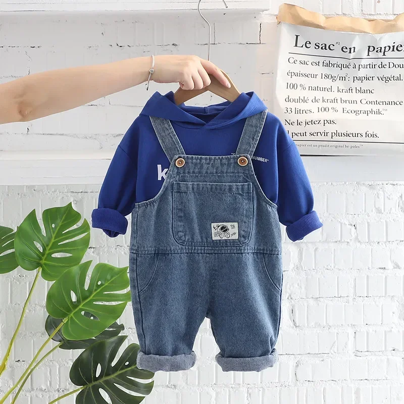 OLEKID 2023 Spring Autumn Korean Style Children Boys 2PCS Clothes Set Printed Letter Hoodie Denim Overalls Infant Baby Boys Suit
OLEKID 2023 Spring Autumn Korean Style Children Boys 2PCS Clothes Set Printed Letter Hoodie Denim Overalls Infant Baby Boys Suit