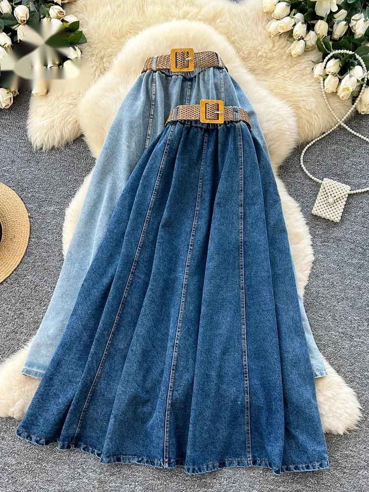 Французские джинсовые юбки А-силуэта с поясом, высокой талией, свободного кроя, в стиле 50-х годов, универсальные длинные юбки для отпуска
Французские джинсовые юбки А-силуэта с поясом, высокой талией, свободного кроя, в стиле 50-х годов, универсальные длинные юбки для отпуска