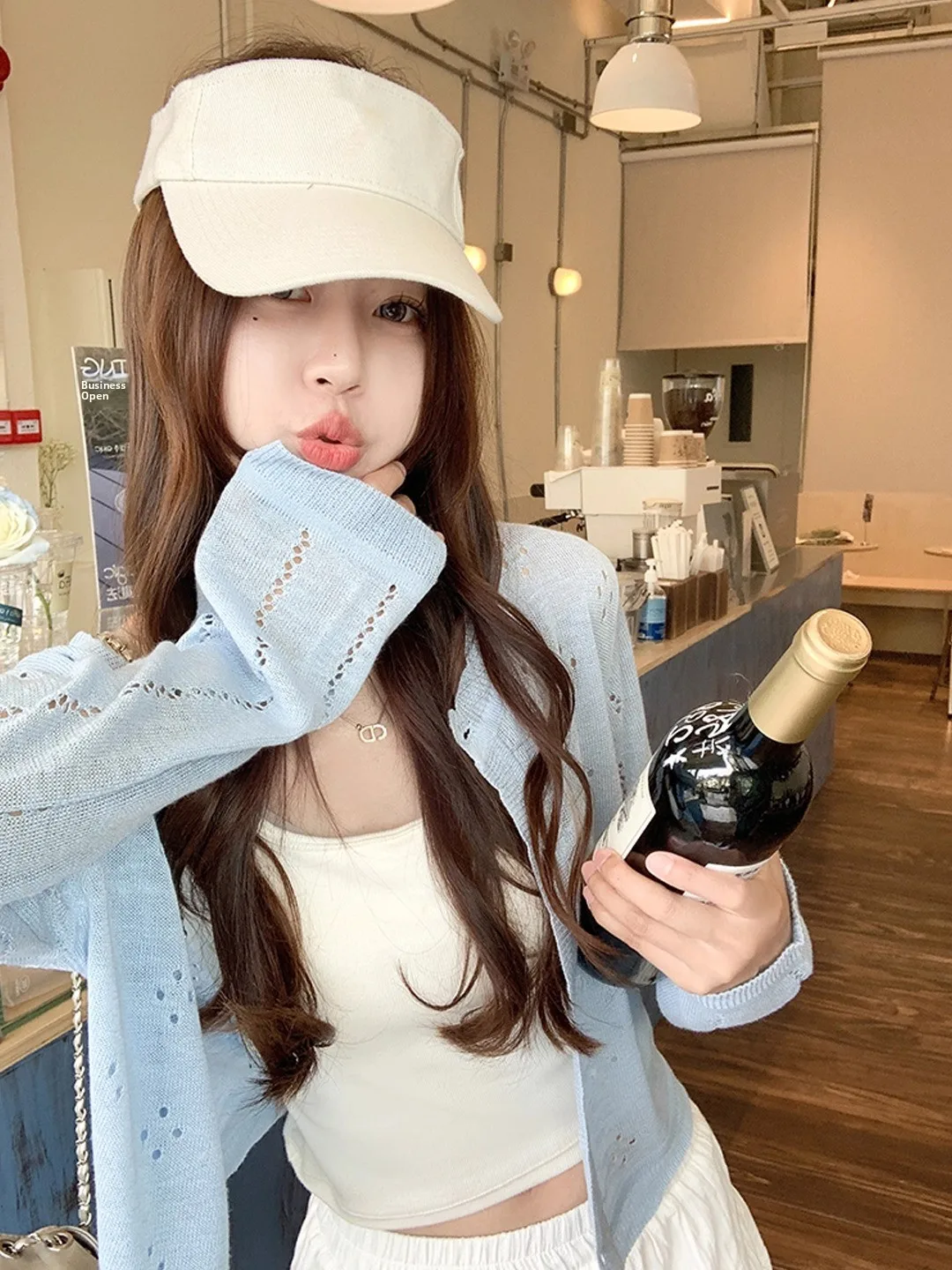 Korean Style Blue Hollow out Knitted Short Thin Women's Cardigan Skirt Outerwear Spring Early Season Fashion Casual Loose Fit
Korean Style Blue Hollow out Knitted Short Thin Women's Cardigan Skirt Outerwear Spring Early Season Fashion Casual Loose Fit