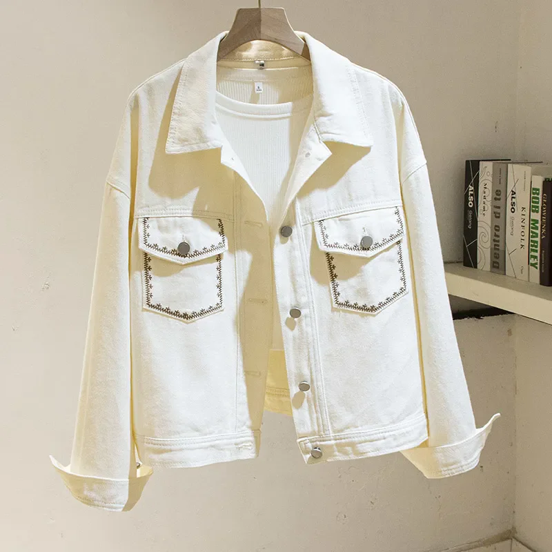 Vintage Short Denim Coat Women 2025 Autumn New Korean Fashion Long Sleeve Embroidery Jeans Jacket Female Loose Tops Tide T879
Vintage Short Denim Coat Women 2025 Autumn New Korean Fashion Long Sleeve Embroidery Jeans Jacket Female Loose Tops Tide T879