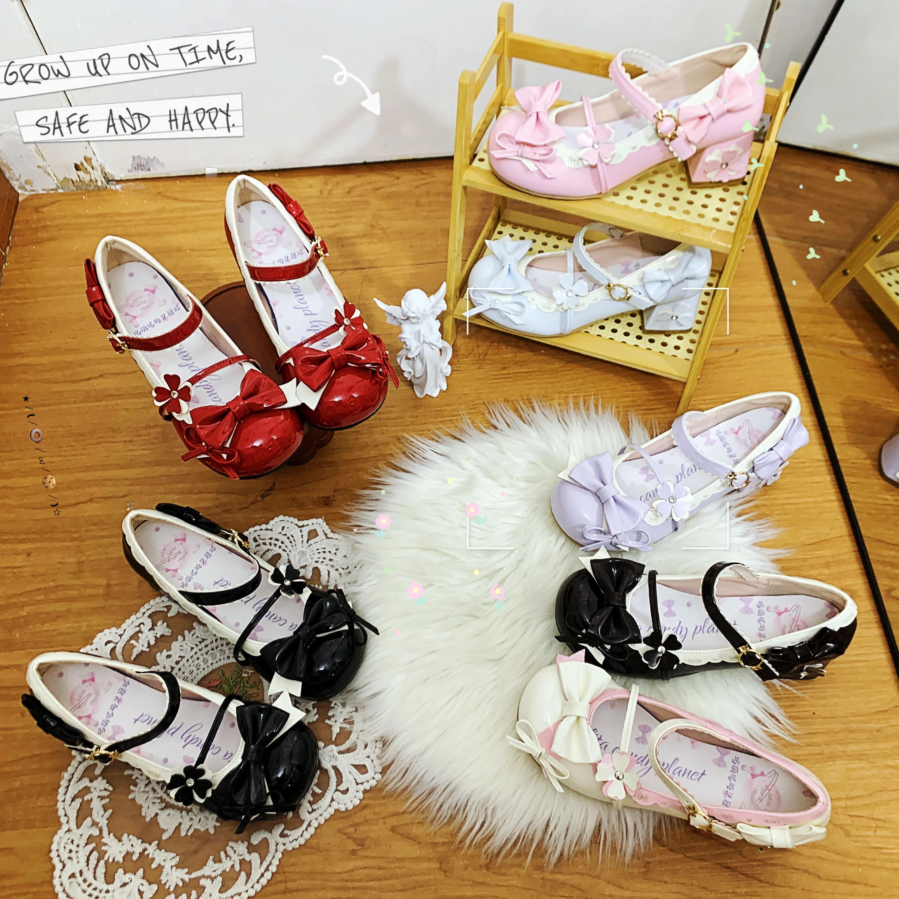 Japanese Original Sweet and Cute Lolita Shoe Big Head Mid-heel Shoes Versatile Large Size Lo Shoe Round Head Mary Jane Shoes
Japanese Original Sweet and Cute Lolita Shoe Big Head Mid-heel Shoes Versatile Large Size Lo Shoe Round Head Mary Jane Shoes