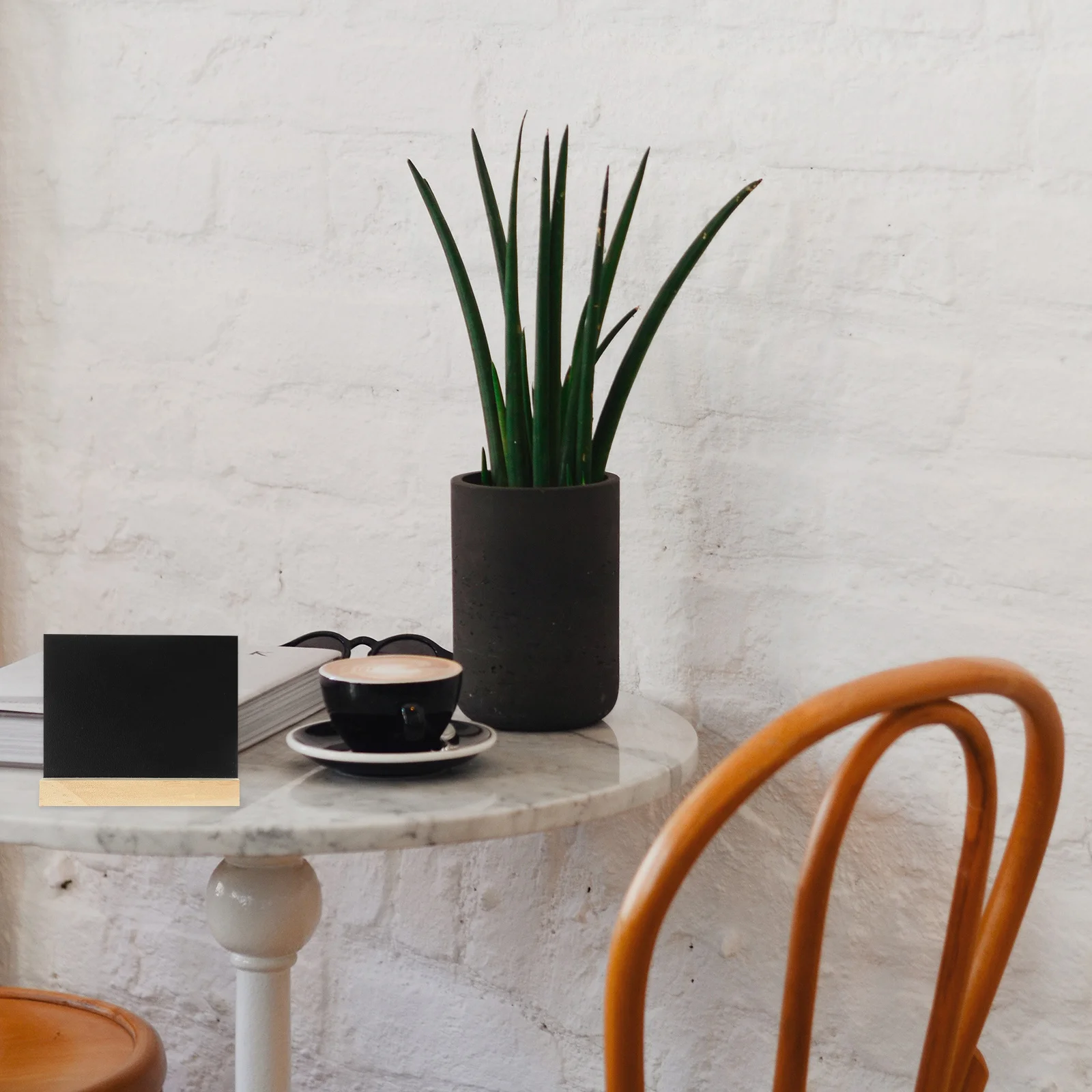 3Pcs Standing Mini Double-Sided Wood Chalkboards Tabletop Signs Small Message Board for Weddings Party Decoration Restaurants
3Pcs Standing Mini Double-Sided Wood Chalkboards Tabletop Signs Small Message Board for Weddings Party Decoration Restaurants