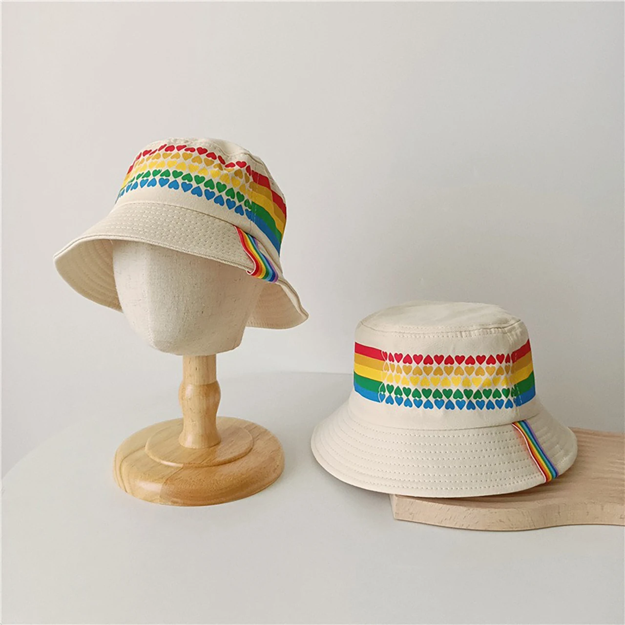 Boy Girl Cotton Basin Cap Baby Outdoor Sunshade Visors Children Rainbow Bucket Hat Fashion Kids Flat Top Fisherman Hats 3-14Year
Boy Girl Cotton Basin Cap Baby Outdoor Sunshade Visors Children Rainbow Bucket Hat Fashion Kids Flat Top Fisherman Hats 3-14Year