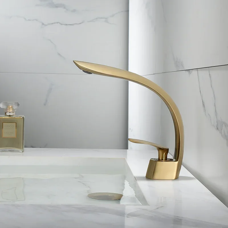 Brushed Gold Basin Faucet Bathroom Mixer Tap Grey/Black Wash basin Faucet Single Handle Hot and Cold Waterfall Faucet
Brushed Gold Basin Faucet Bathroom Mixer Tap Grey/Black Wash basin Faucet Single Handle Hot and Cold Waterfall Faucet