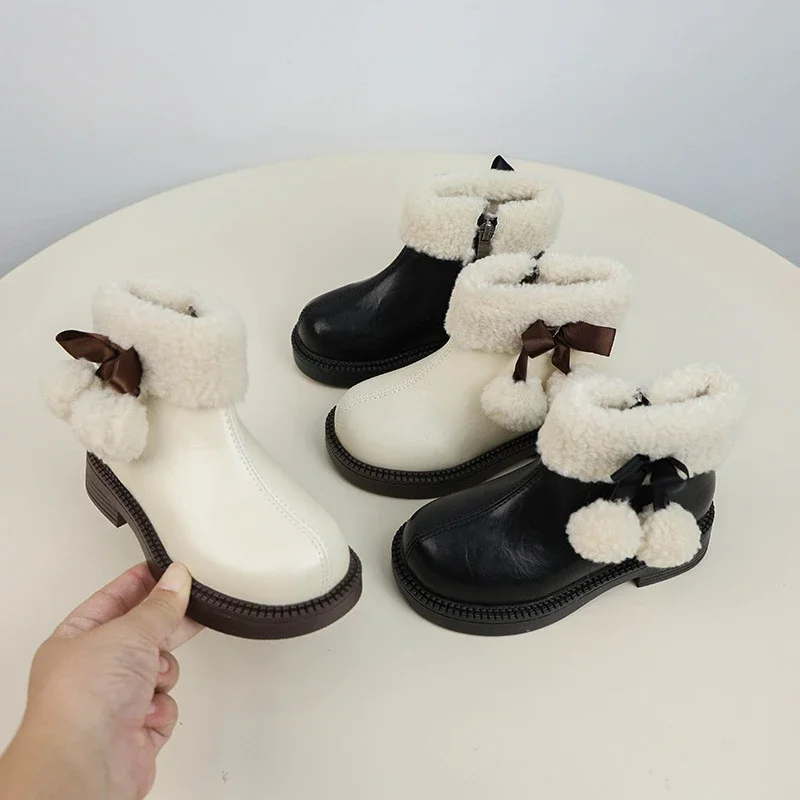 Girls Short Boots Winter Comfortable Kids Platform Ankle Boots Fashion Bowknot Hairball Children Causal Princess Cotton Boots
Girls Short Boots Winter Comfortable Kids Platform Ankle Boots Fashion Bowknot Hairball Children Causal Princess Cotton Boots