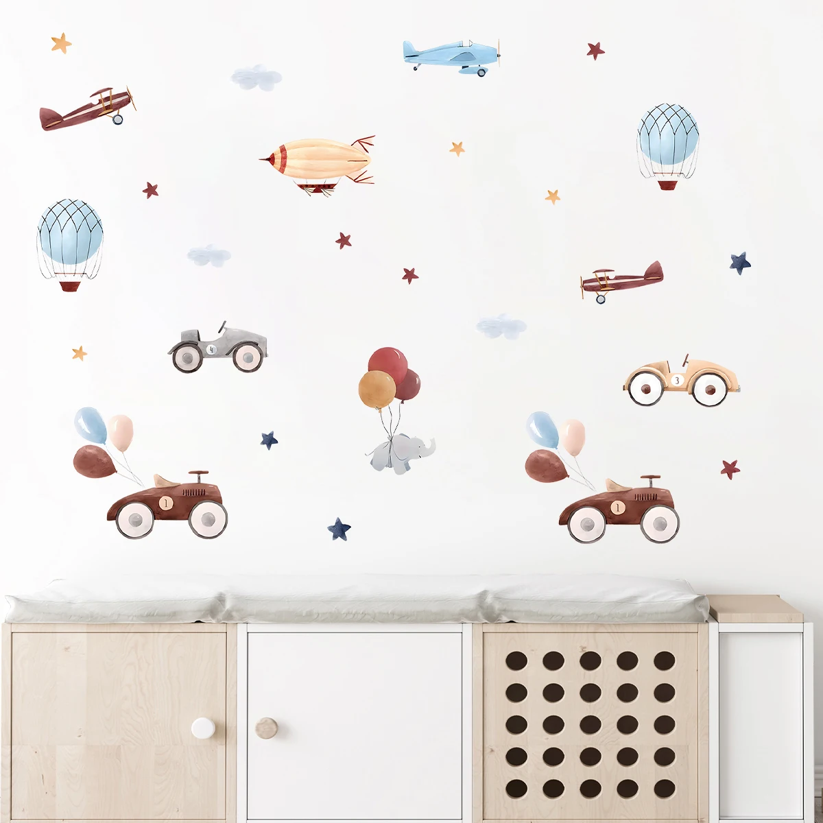 Мультяшный милый самолет, автомобиль, слон, воздушный шар, наклейки на стену, съемные для спальни, гостиной, детской, украшения, наклейки на стены
Мультяшный милый самолет, автомобиль, слон, воздушный шар, наклейки на стену, съемные для спальни, гостиной, детской, украшения, наклейки на стены