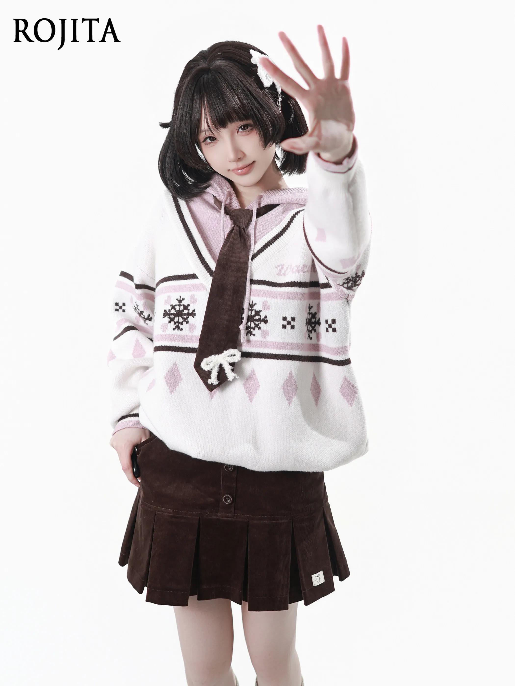 Double-layered Woven Pattern Hooded Color-blocked V-neck Pink and Blue Pullover Soft Sweater Vintage Sweet Long-sleeved Sweater
Double-layered Woven Pattern Hooded Color-blocked V-neck Pink and Blue Pullover Soft Sweater Vintage Sweet Long-sleeved Sweater