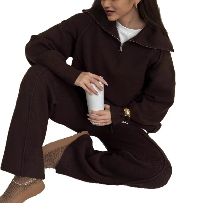 Осень-зима, новый женский джемпер с высоким лацканом и полумолнией, женский однотонный костюм, повседневные брюки, однотонный женский комплект из двух предметов
Осень-зима, новый женский джемпер с высоким лацканом и полумолнией, женский однотонный костюм, повседневные брюки, однотонный женский комплект из двух предметов