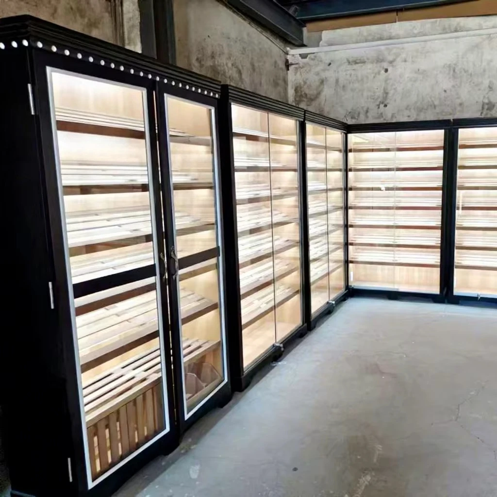 Spanish Cedar Cigar Humidor Cabinet 4000 Wine Antique Smoke Shop Display Cabinet Cigar Room Furniture for Cigar Store
Spanish Cedar Cigar Humidor Cabinet 4000 Wine Antique Smoke Shop Display Cabinet Cigar Room Furniture for Cigar Store